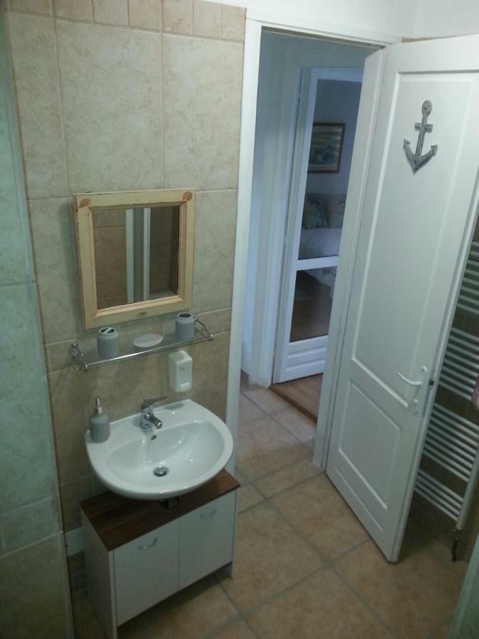 Appartement Galboka Nine à Nerezine Extérieur photo